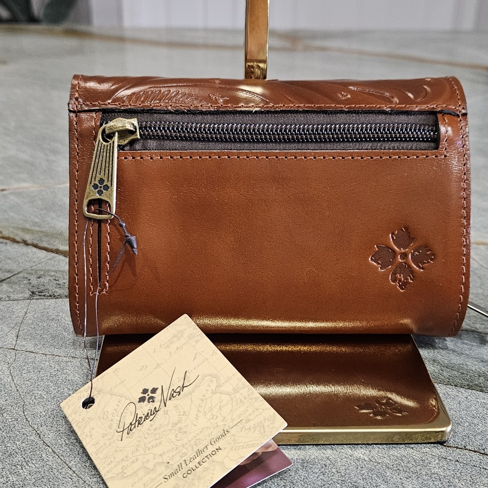 NWT Patricia Nash Tooled Leather Trifold Wallet | NWT | RFID | Zip Coin - Picture 5 of 16